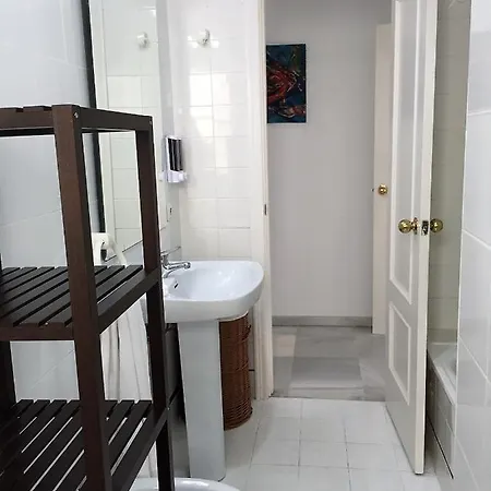 Apartamento Luminoso Y Amplio En El Centro Histórico De *